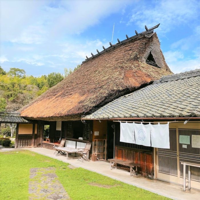 厳選 神戸のオシャレな 古民家カフェ で癒しのランチタイム 自然に囲まれてゆったりと 神戸ジャーナル