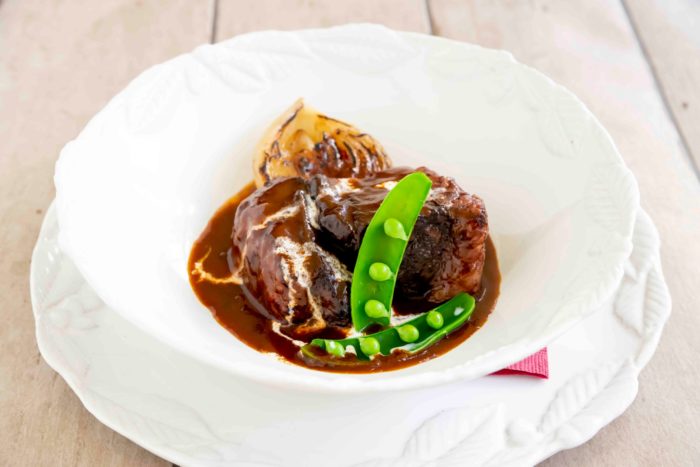 旧居留地の Bar Bistro 64 で パン食べ放題ランチ がリニューアルしてる ビーフシチュー グラタンが新登場 神戸ジャーナル