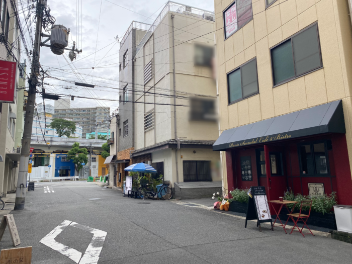 阪急 花隈駅の海側に Paris Scandal Cafe Bistro パリス スキャンダル カフェ ビストロ って洋食のお店ができてる 神戸ジャーナル