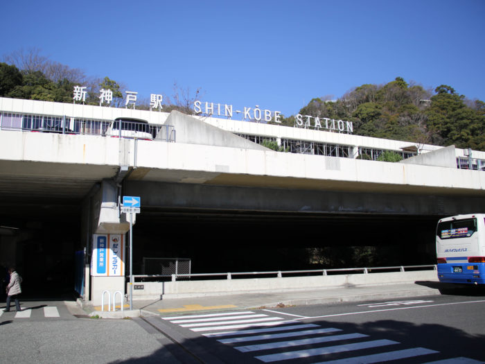 布引渓流をさかのぼりながら 新神戸駅から市ヶ原 そして摩耶山へ 神戸ジャーナル