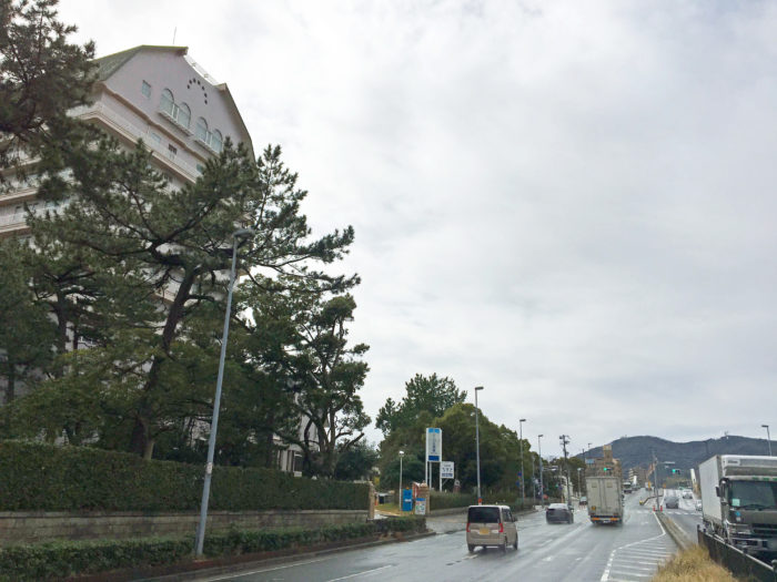 須磨海浜水族園 近くの国民宿舎 シーパル須磨 が3月末で閉館 再整備で 跡地は3000 の多目的広場に 神戸ジャーナル