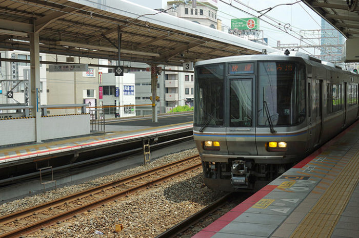 阪急電車 阪神電車 Jr西日本 神戸電鉄が3月13日 土 から 終電 の時間を繰り上げへ 神戸ジャーナル