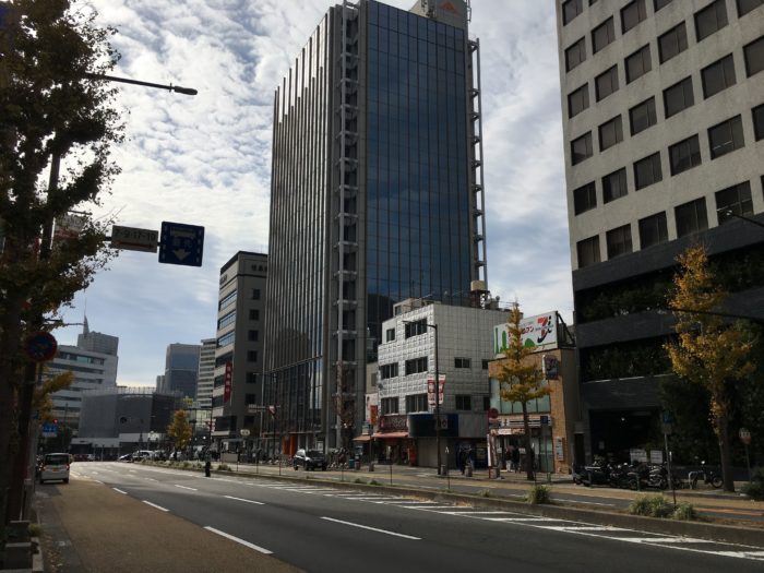 Jr三ノ宮駅から山側すぐに グリーンハウス ヴァルト ってカフェ イタリアンのお店ができてる 人気の グリーンハウス シルバ の姉妹店 神戸ジャーナル