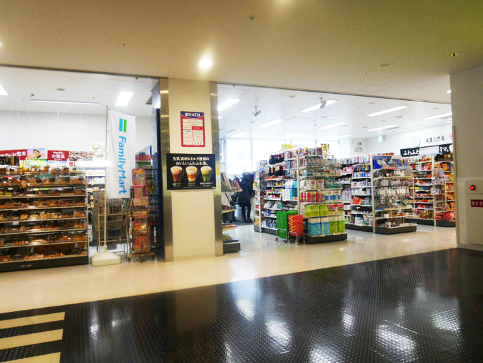 離陸までや送り迎えで楽しむ ちょっと時間ができた時の 神戸空港 の見どころと楽しみ方 神戸ジャーナル