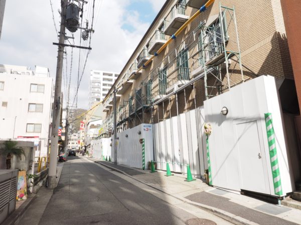 ホテルモントレ神戸 が解体中 28年の歴史に幕 結婚式場として利用した人には思い出の場所がなくなる 神戸ジャーナル