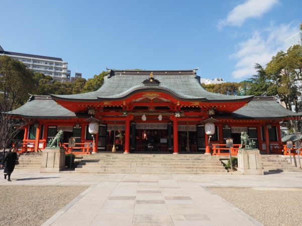 恋愛成就 縁結びのパワースポット 生田神社 神戸三大神社のひとつで 日本書紀 にも登場する由緒ある神社 神戸ジャーナル