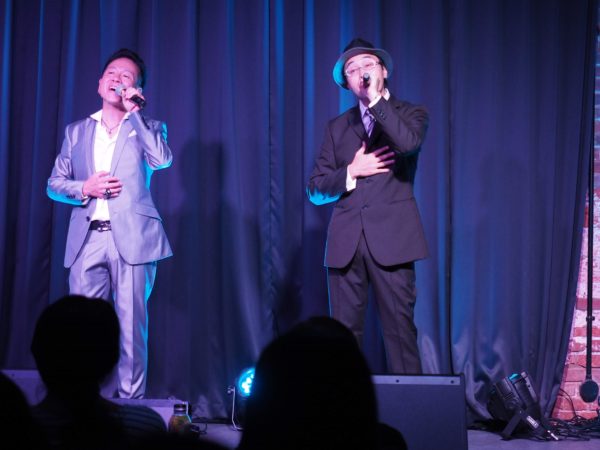 神戸で結成された日本初のアカペラグループ チキンガーリックステーキ のライブに行ってきた 大人の色気を感じるハモリ 神戸ジャーナル