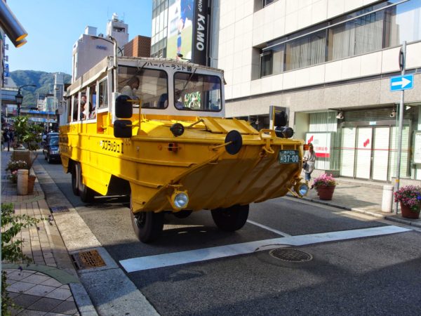 いつの間にかなくなった水陸両用車を使って神戸を周遊する スプラッシュ神戸 まもなく再開 神戸ジャーナル