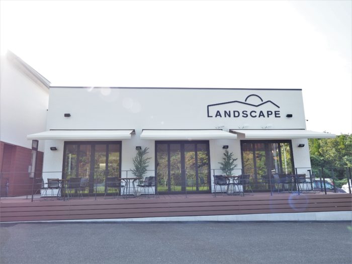 北区・鹿の子台に『LANDSCAPE（ランドスケープ）』っていうカフェができてる。ひまわりガーデンモール内。マザームーンカフェのケーキも 神戸ジャーナル