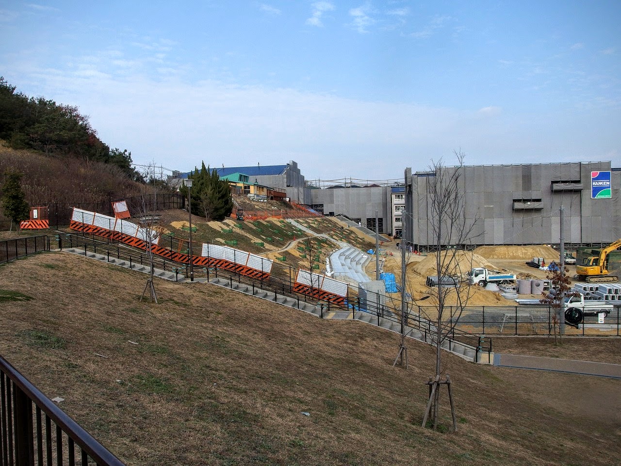 垂水区の新小学校『神戸市立舞多聞小学校』がこの春に開校なので見てきた。4月に開校 神戸ジャーナル