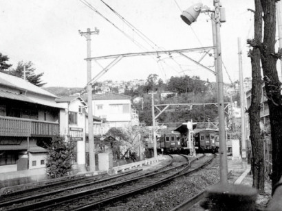 京阪神急行
