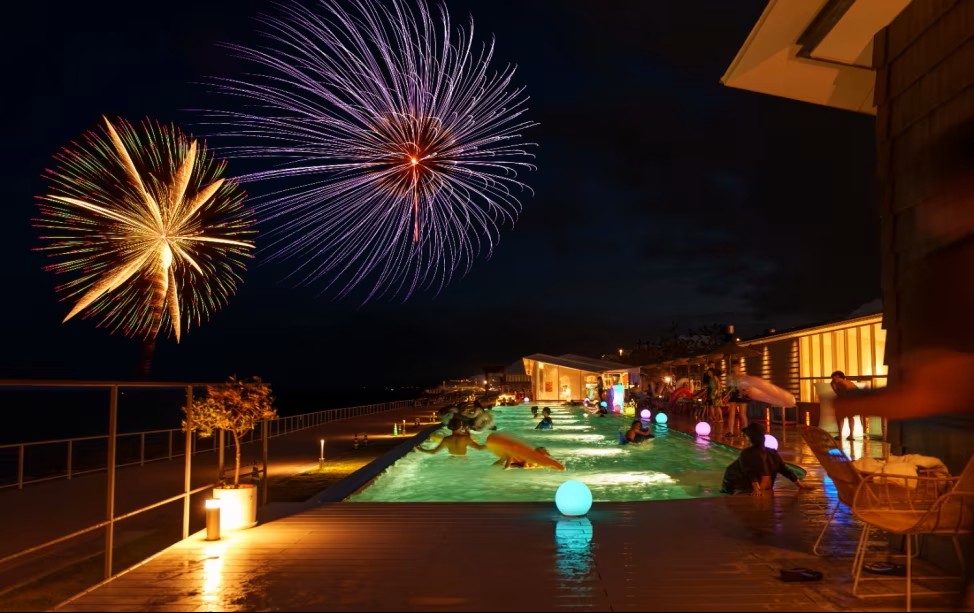 淡路 淡路市 淡路島 夏祭り 夏まつり 花火 アクアイグニス淡路島 プール 温泉 宿泊 トレーラー プラン
