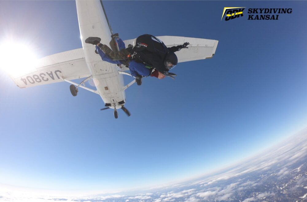 コウノトリ但馬空港 豊岡 兵庫 スカイダイビング タンデムダイビング 体験 空の日 イベント 滑走路 見学 ワークショップ マルシェ 