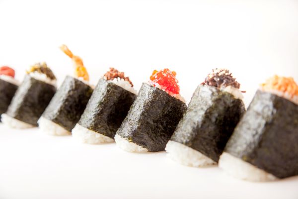 大丸 梅田 大阪 リニューアル カフェ ベーカリー デリカ 惣菜