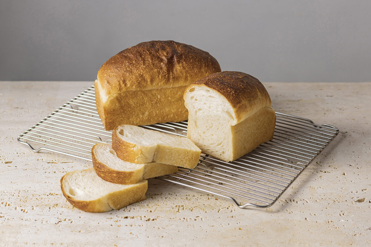 大丸 梅田 大阪 リニューアル カフェ ベーカリー デリカ 惣菜