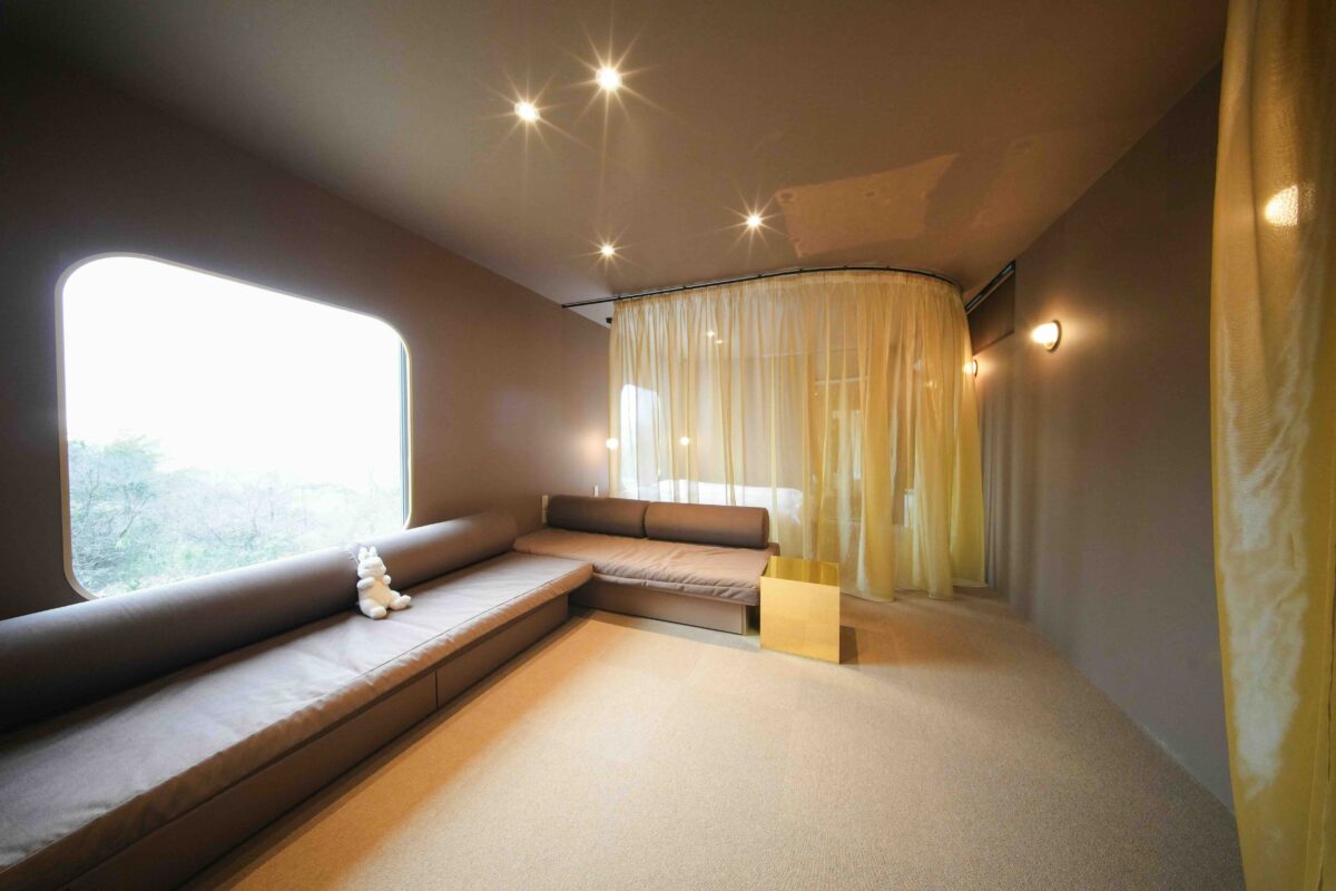 オーベルジュ リトリート 淡路島 Over the MOON オープン レストラン