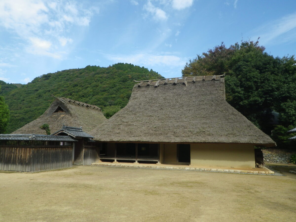 神戸 北区 民家 国宝 重要文化財 箱木家住宅 箱木千年家 旧古井家住宅 姫路