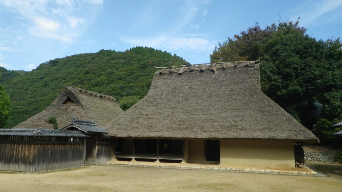 神戸 北区 民家 国宝 重要文化財 箱木家住宅 箱木千年家 旧古井家住宅 姫路