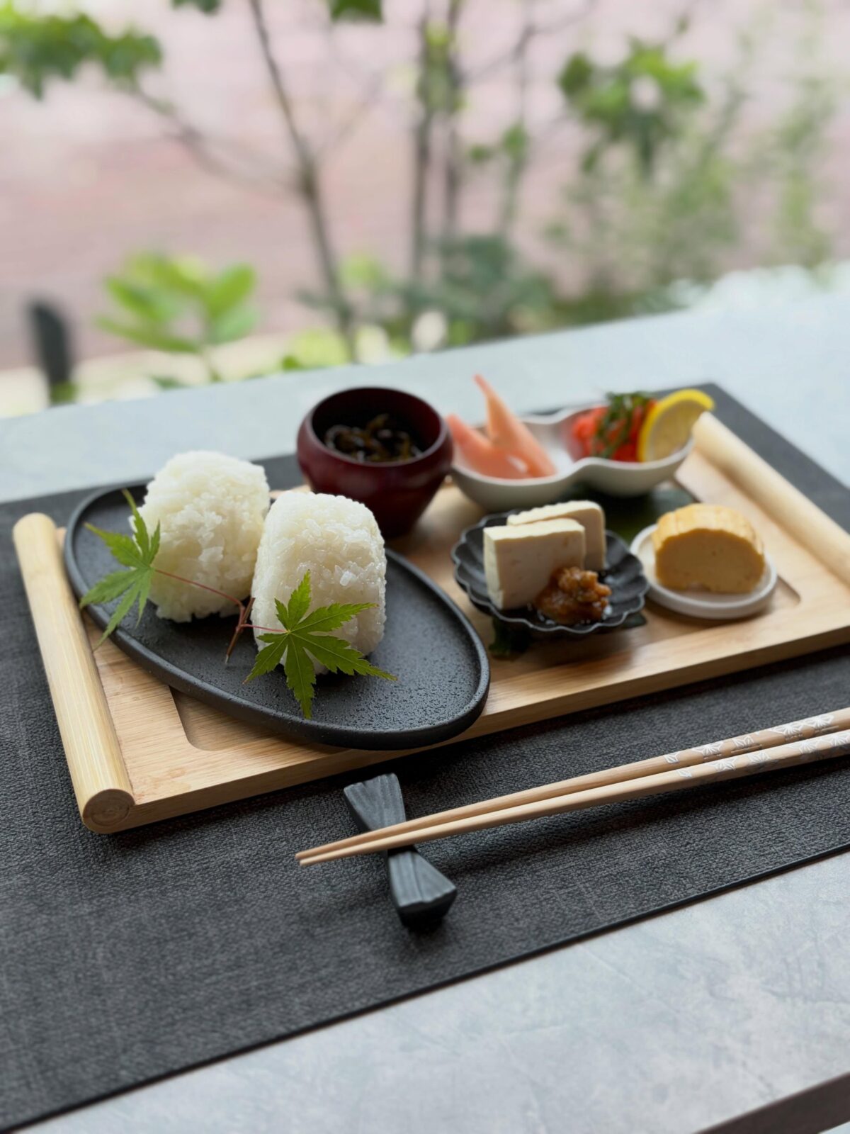 misaki cafe musubi オープン 和田岬 中央市場前 神戸 兵庫 おにぎり コーヒー