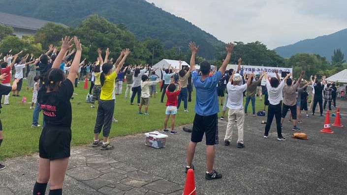 巡回 ラジオ体操 みんなの体操会 神戸 舞多聞小学校