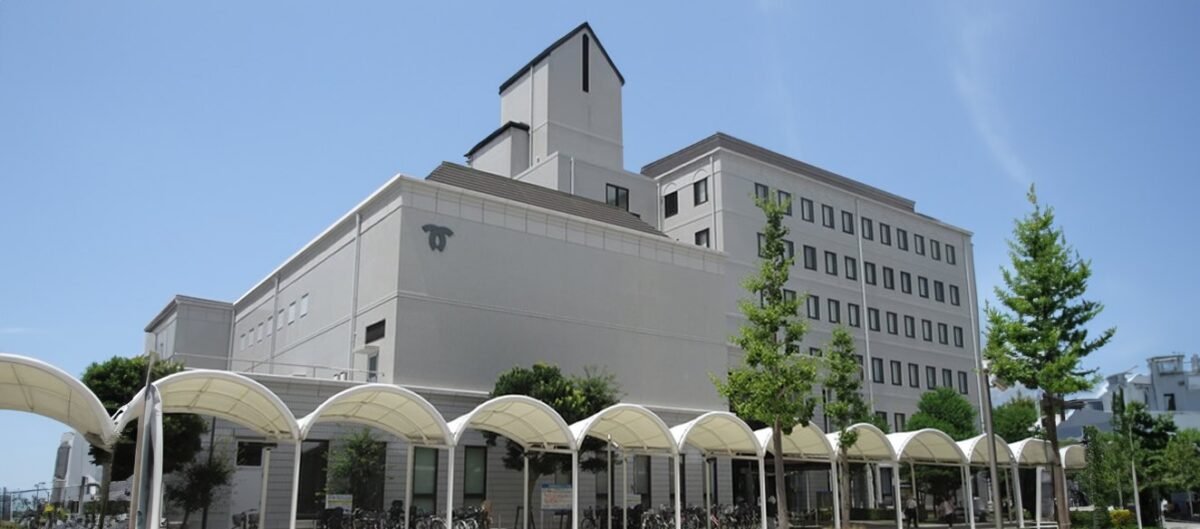 西区文化センターの外観