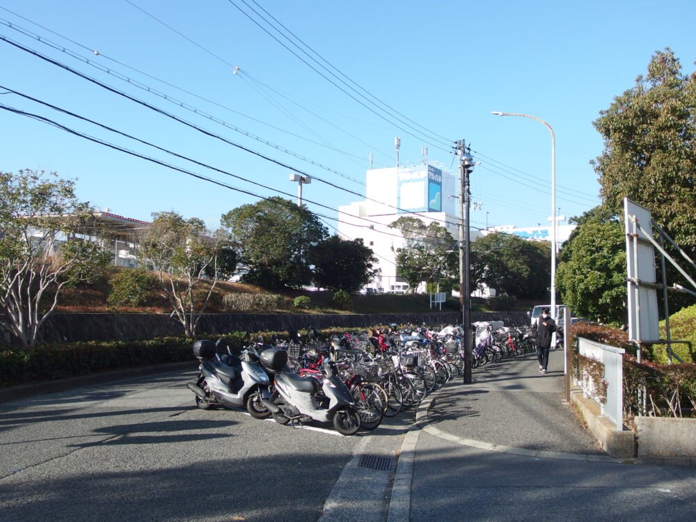 名谷駅南側の無料駐輪場