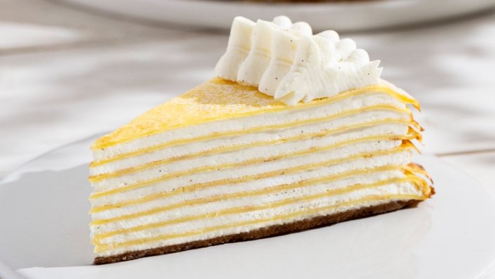 ユーハイム 生バウムクーヘン ケーキ 新商品