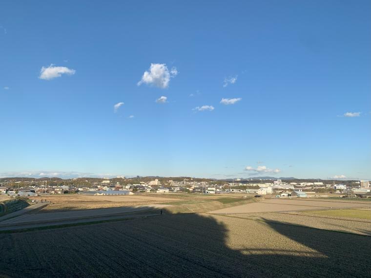 玉津大久保線の整備予定地 中津大池付近