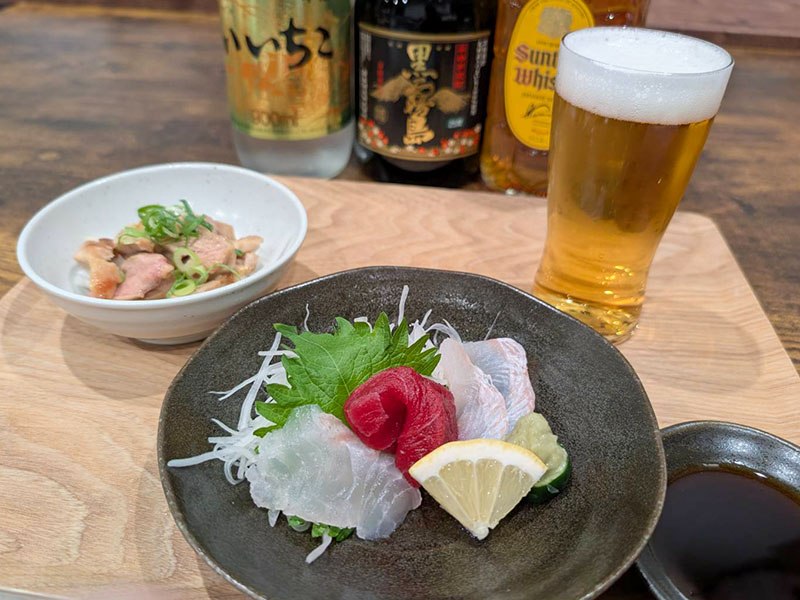 お食事処 朔一の刺身3点盛合せと自家製ひねぽん