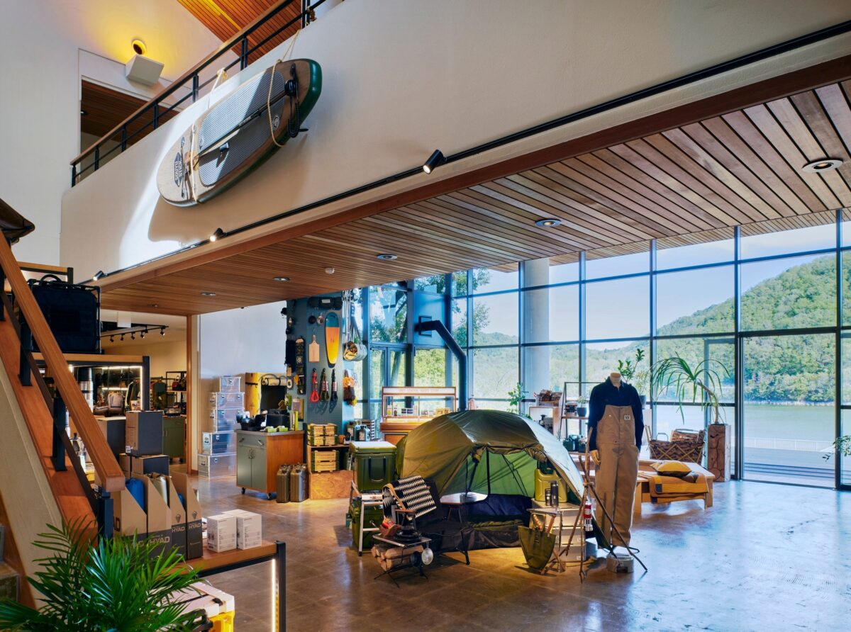 UNBY GENERAL GOODS STOREの店内