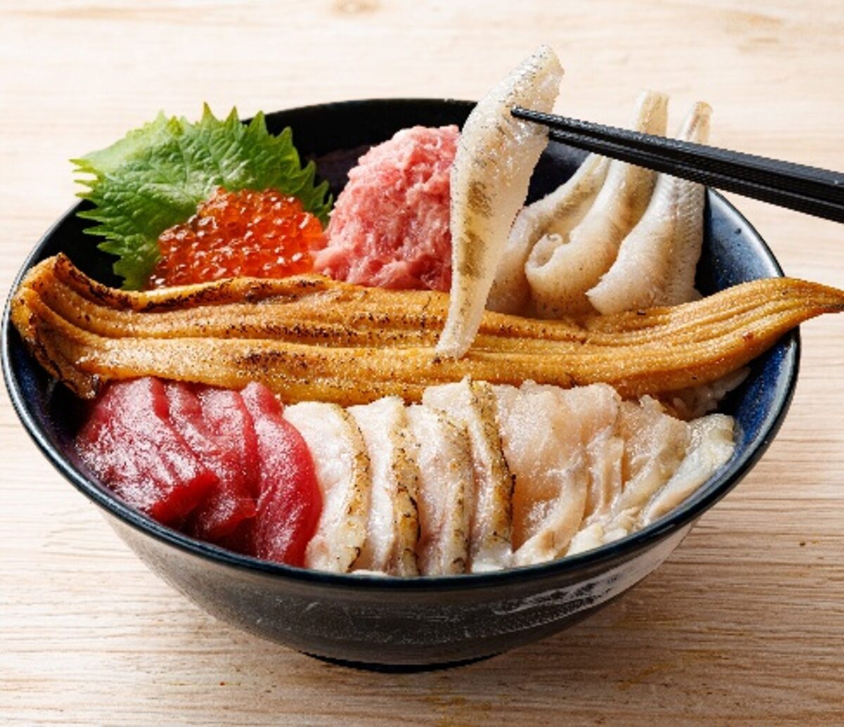 ノドグロ炙りとメヒカリ刺し入りふくしま全部のせ丼