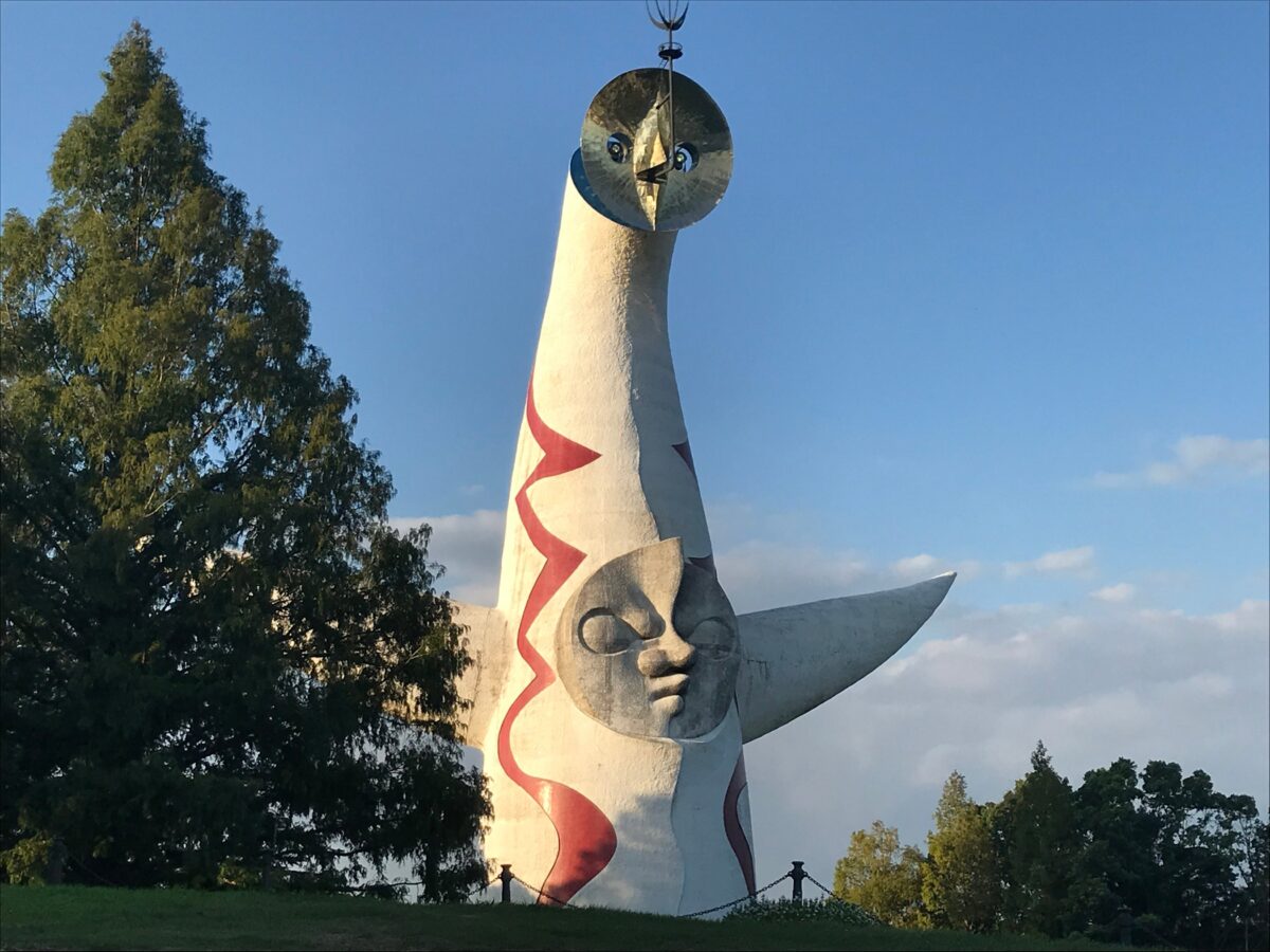 万博記念公園の太陽の塔
