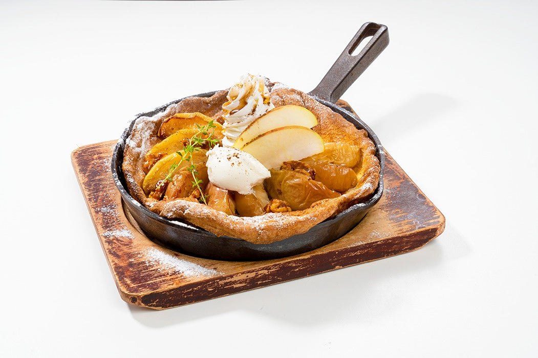 焼きりんごとマスカルポーネチーズのパンケーキ