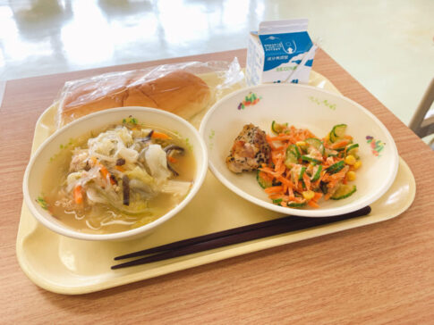 給食イメージ